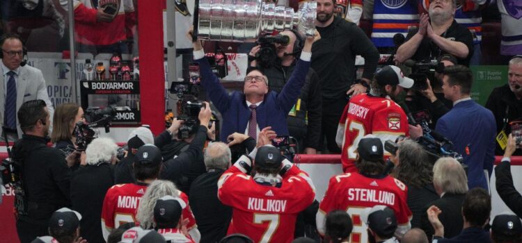 Paul Maurice Contract Extension Secures Florida Panthers Future