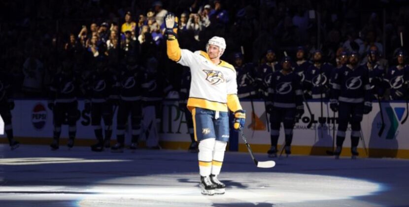 Steven Stamkos made an emotional return to Tampa Bay, facing his former team for the first time since joining the Nashville Predators, receiving a warm welcome from the crowd.